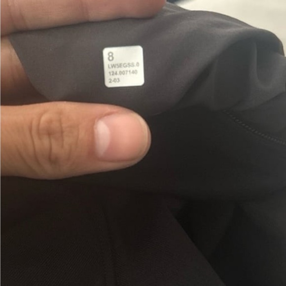 Lululemon Smooth Fit Pull-On High-Rise Pant size 8 Black - Picture 3 of 7